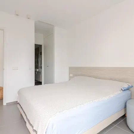 아파트 Penthouse With Jacuzzi, Ocean And Pool Views