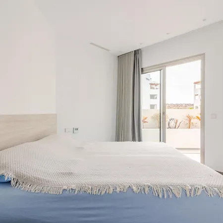 شقة Penthouse With Jacuzzi, Ocean And Pool Views بالم مار