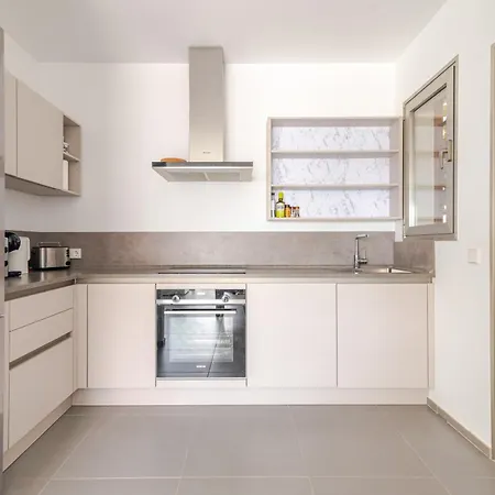 Penthouse With Jacuzzi, Ocean And Pool Views Palm-mar