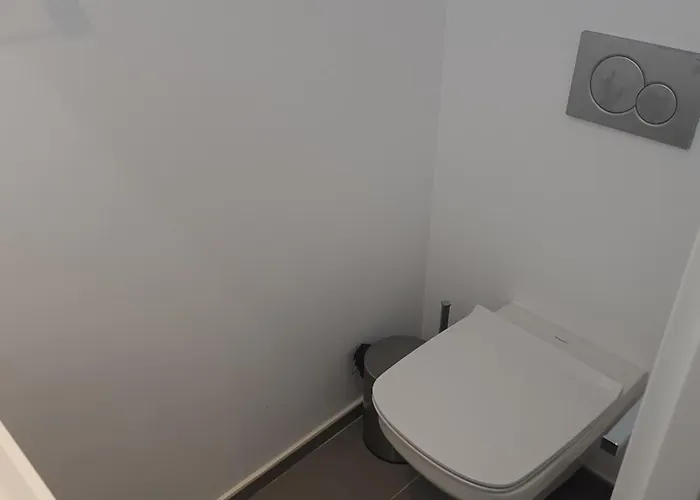 Penthouse With Jacuzzi, Ocean And Pool Views