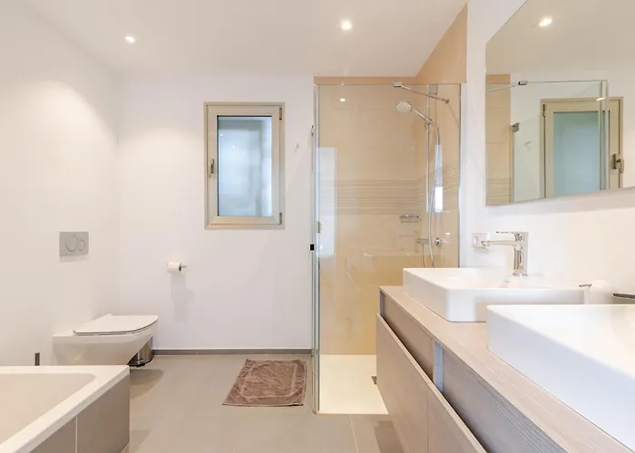 アパート Penthouse With Jacuzzi, Ocean And Pool Views