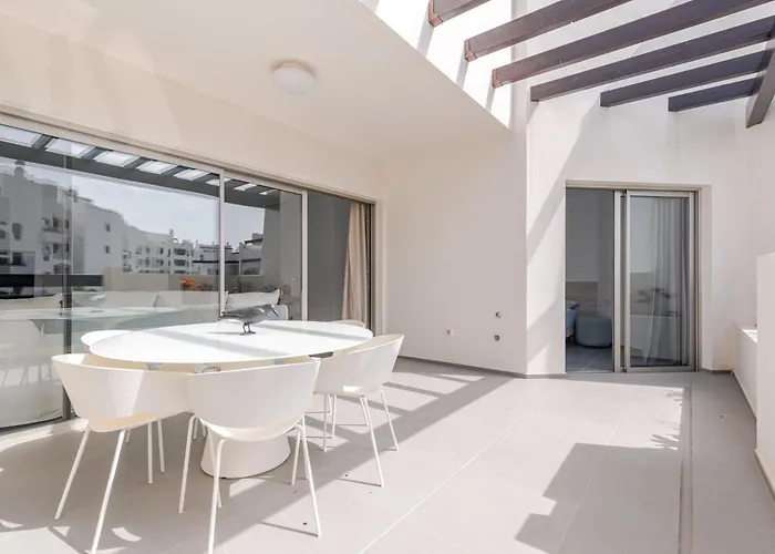 Apartamento Penthouse With Jacuzzi, Ocean And Pool Views *