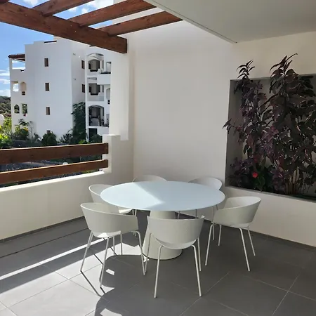 Penthouse With Jacuzzi, Ocean And Pool Views Appartamento Palm-mar