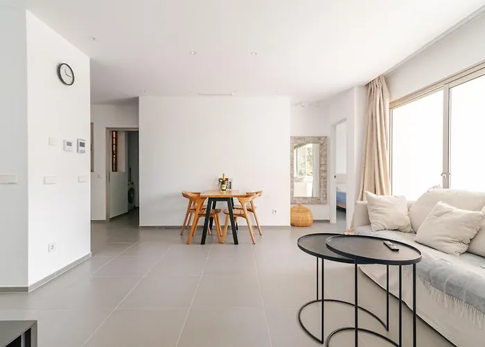 Penthouse With Jacuzzi, Ocean And Pool Views Palm-mar