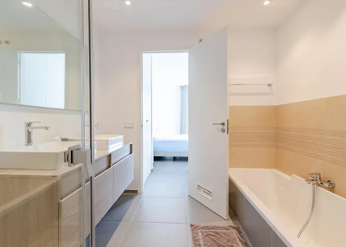 Apartament Penthouse With Jacuzzi, Ocean And Pool Views Palm-mar